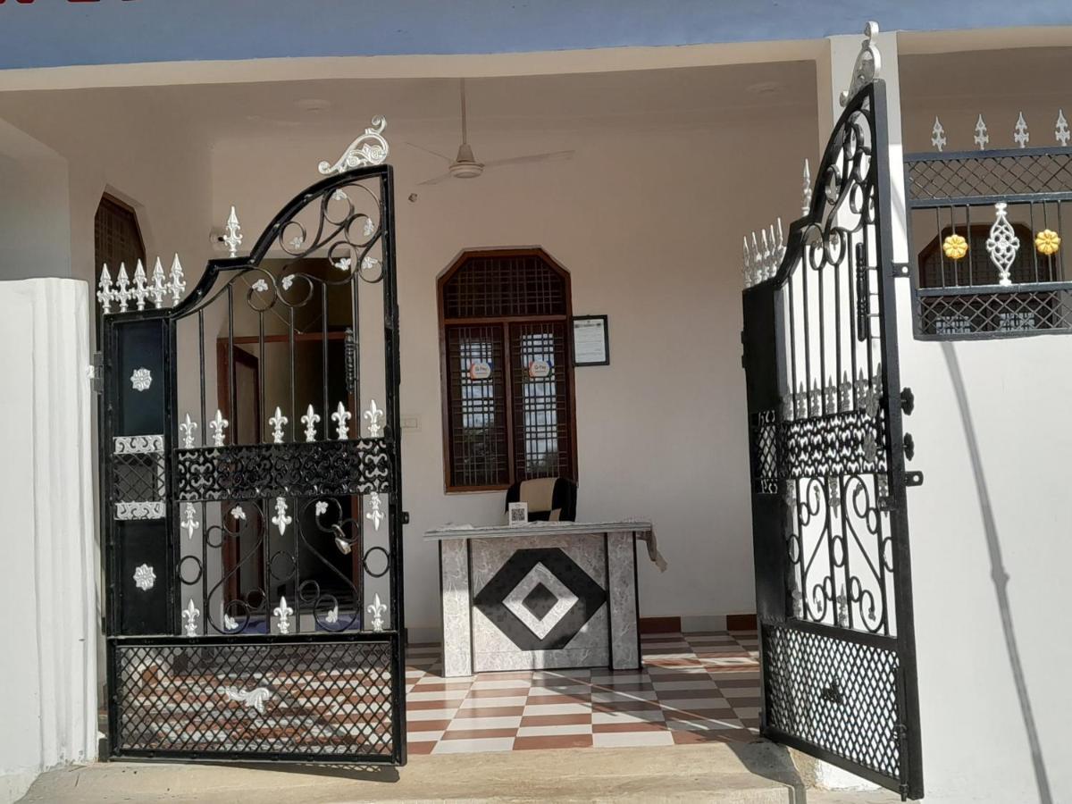 Rani Palace Khajurāho Eksteriør bilde